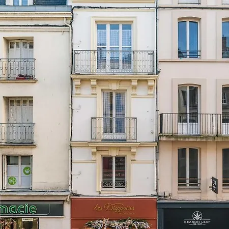 Apartmán L'etablissement Toimoinou, Hyper-centre, Vue Marche, Proche 150m, Lits Faits A Votre Arrivee, Serviettes De Toilette, Menage, Inclu, Netflix, Accueil En Personne