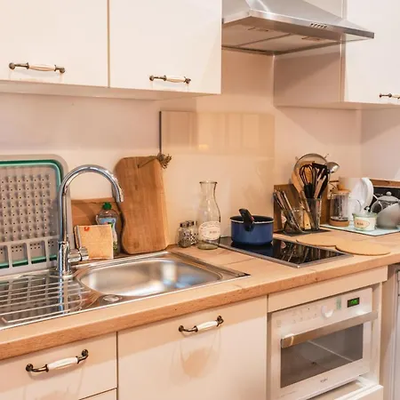 L'établissement Toimoinou, Hyper-centre, Vue Marché, Proche 150m, Lits Faits à Votre Arrivée, Serviettes De Toilette, Ménage, Inclu, Netflix, Accueil En Personne Apartamento Dieppe