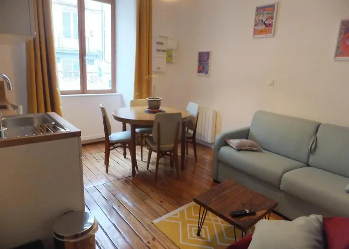 L'etablissement Toimoinou, Hyper-centre, Vue Marche, Proche 150m, Lits Faits A Votre Arrivee, Serviettes De Toilette, Menage, Inclu, Netflix, Accueil En Personne Διαμέρισμα