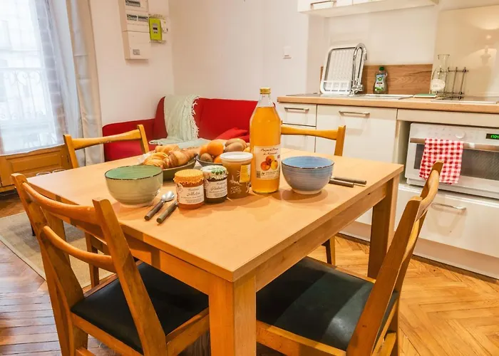 L'etablissement Toimoinou, Hyper-centre, Vue Marche, Proche 150m, Lits Faits A Votre Arrivee, Serviettes De Toilette, Menage, Inclu, Netflix, Accueil En Personne