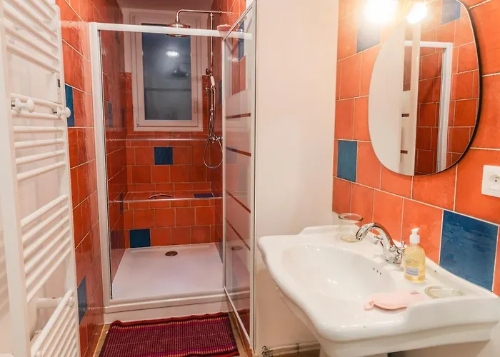 L'etablissement Toimoinou, Hyper-centre, Vue Marche, Proche 150m, Lits Faits A Votre Arrivee, Serviettes De Toilette, Menage, Inclu, Netflix, Accueil En Personne Διαμέρισμα *