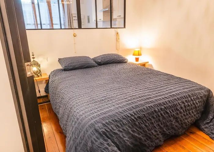 L'etablissement Toimoinou, Hyper-centre, Vue Marche, Proche 150m, Lits Faits A Votre Arrivee, Serviettes De Toilette, Menage, Inclu, Netflix, Accueil En Personne *