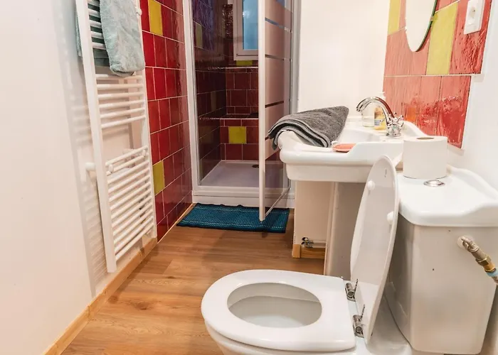 L'etablissement Toimoinou, Hyper-centre, Vue Marche, Proche 150m, Lits Faits A Votre Arrivee, Serviettes De Toilette, Menage, Inclu, Netflix, Accueil En Personne Διαμέρισμα *